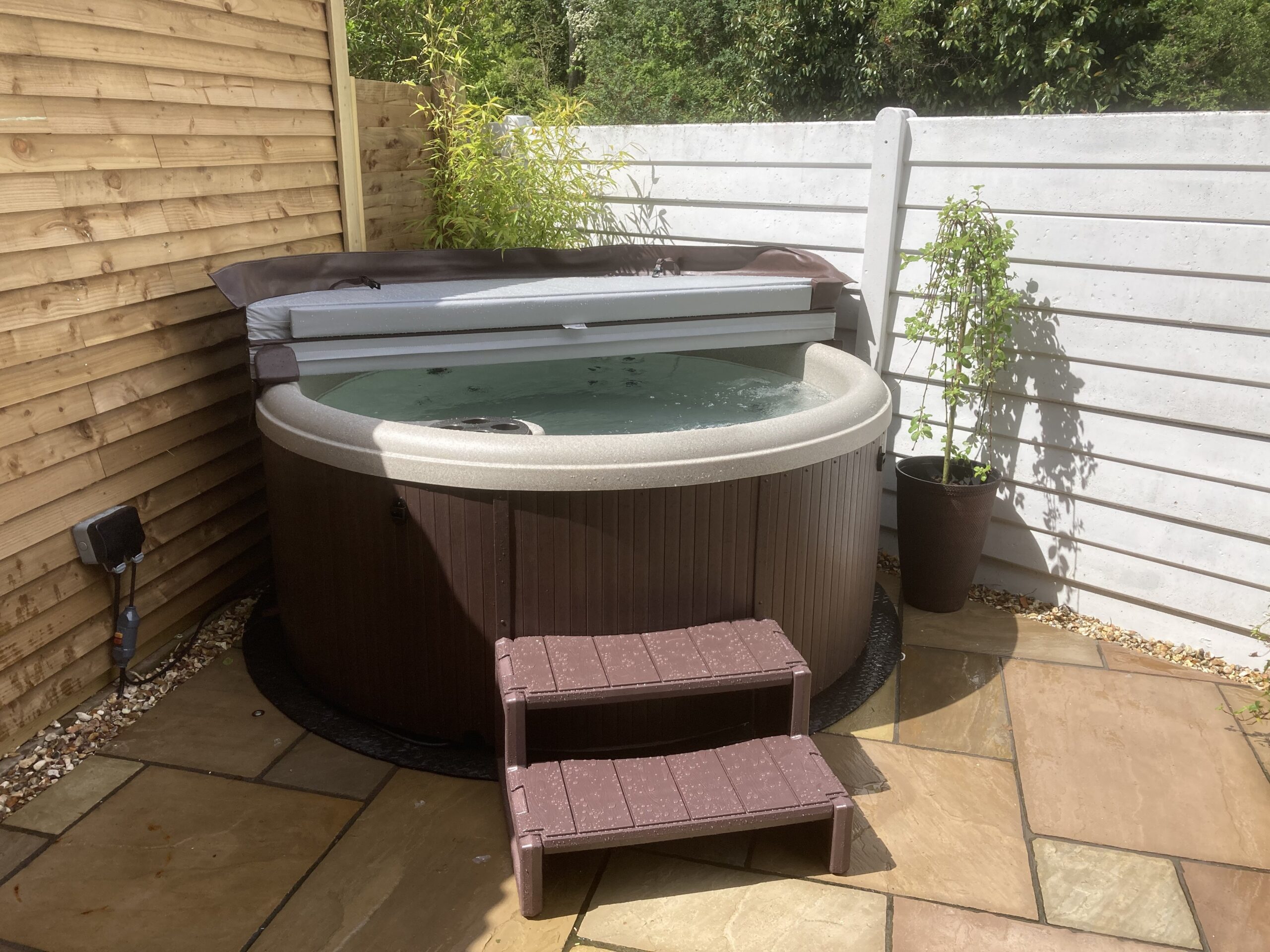 image b5d1d002 2fa5 4ab0 8e8d ece9e969db91