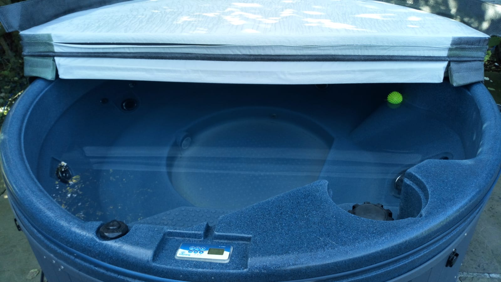 32E99605 0366 42E1 813B 835D0146A86D