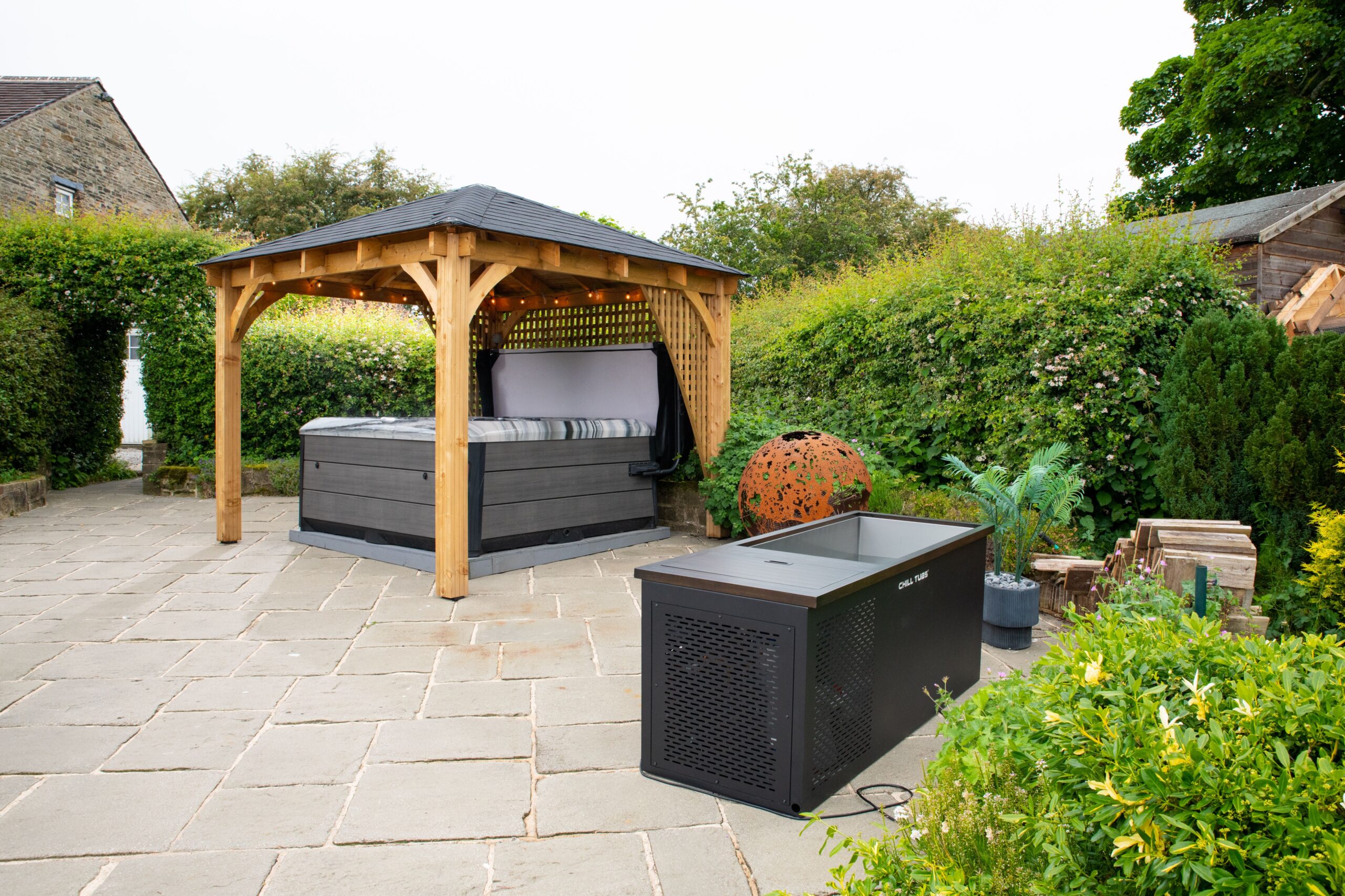 chill tub with hot tub