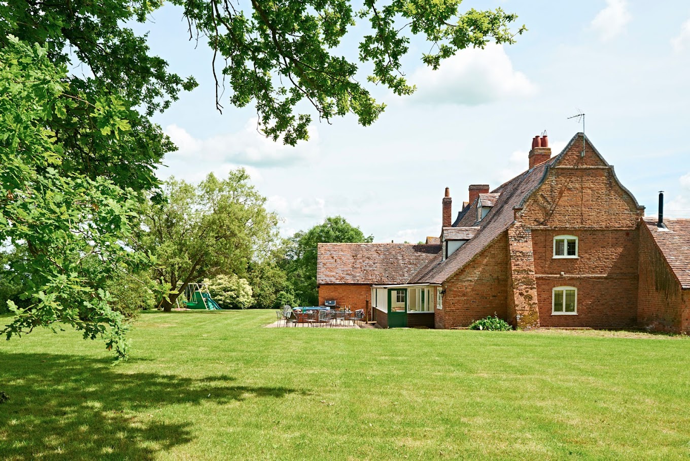 Churchill Wood gardens 7