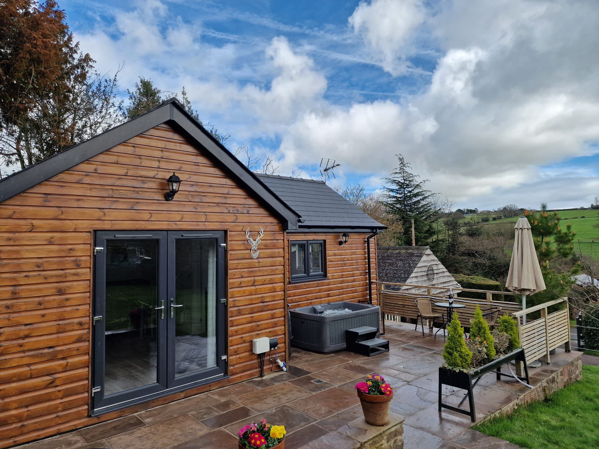 WhatsApp Image 2024 03 20 at 15.48.32 1