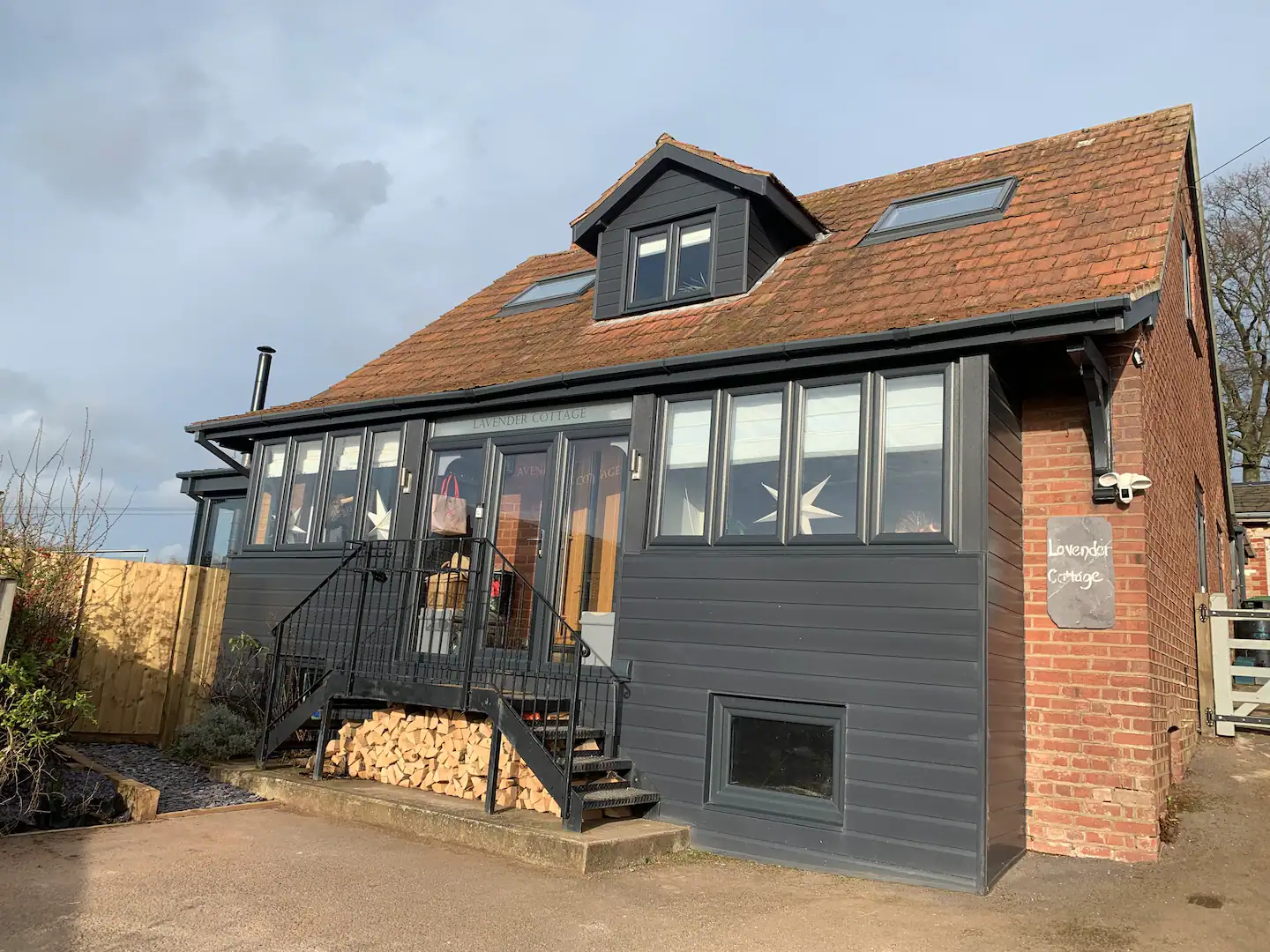 a7f000d7 8ecb 445a b29d 44fd73bcbdcd